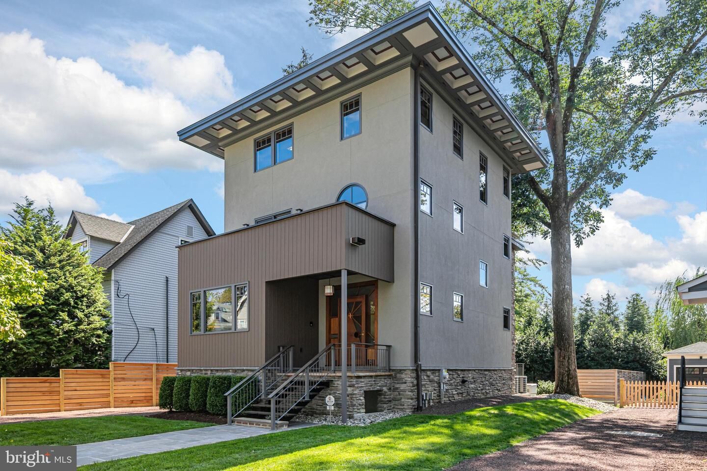 Property Photo:  51 Patton Avenue  NJ 08540 