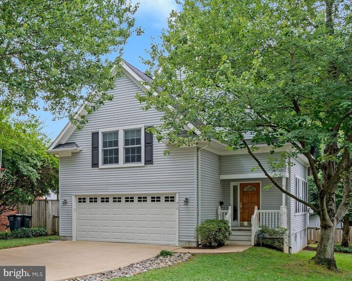 Property Photo: 210 N Oak Street VA 22046