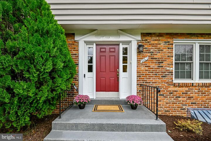 Property Photo:  961 College Drive  MD 21012 