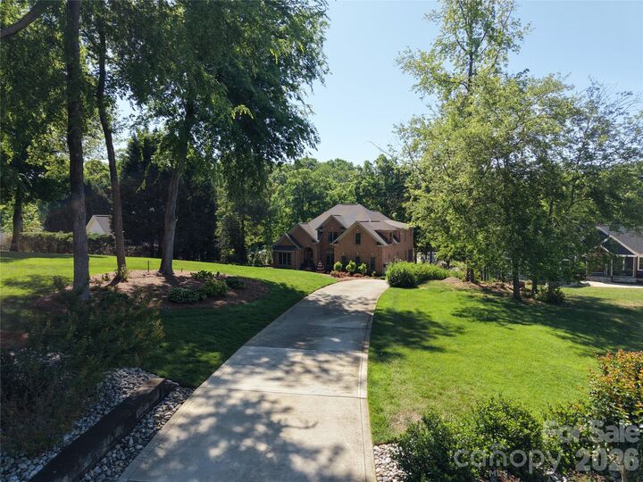 Property Photo: 107 Nautilus Court NC 28166