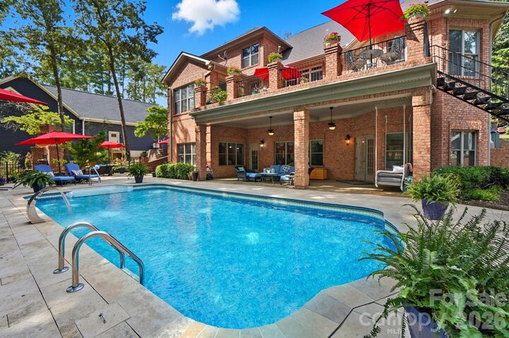 Property Photo:  107 Nautilus Court  NC 28166 