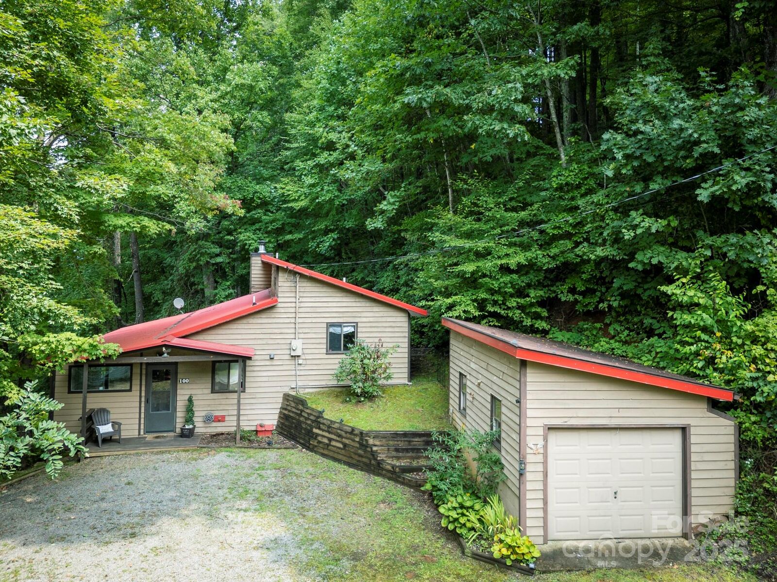 Property Photo:  100 Chipmunk Lane  NC 28751 