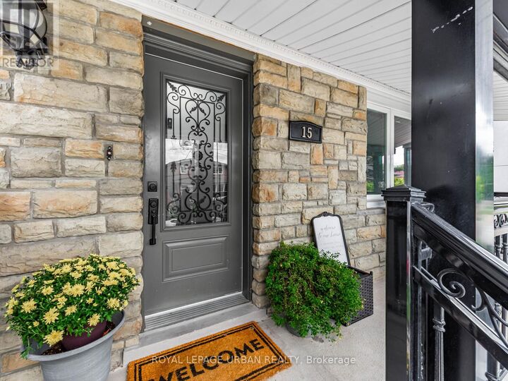 Property Photo:  15 Maple Bush Avenue  ON M9N 1S7 