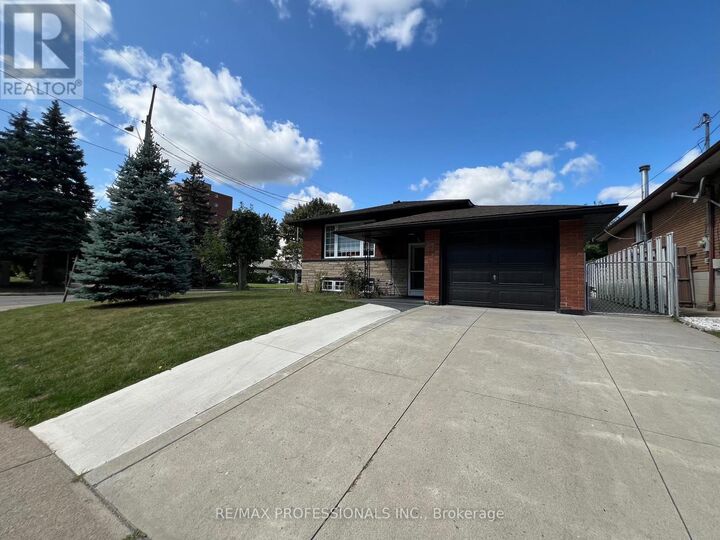 Property Photo: 27 Riverdale Drive ON L8E 1K2