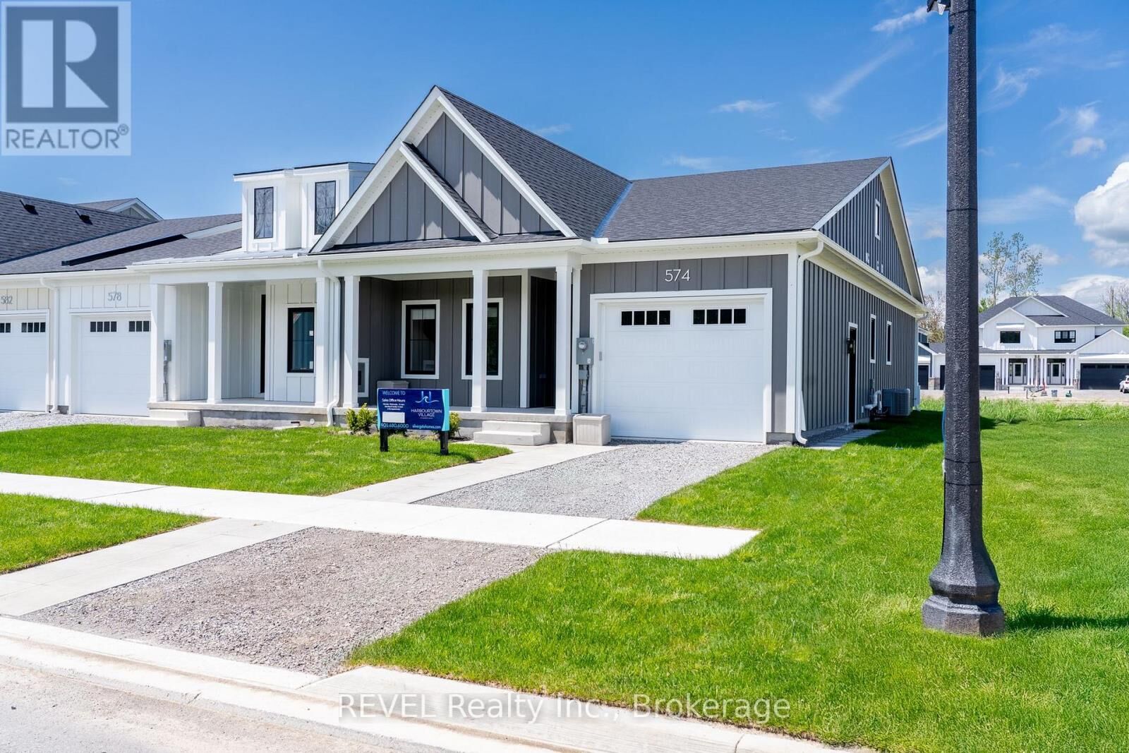 Property Photo:  70F Seneca Drive  ON L2A 1C2