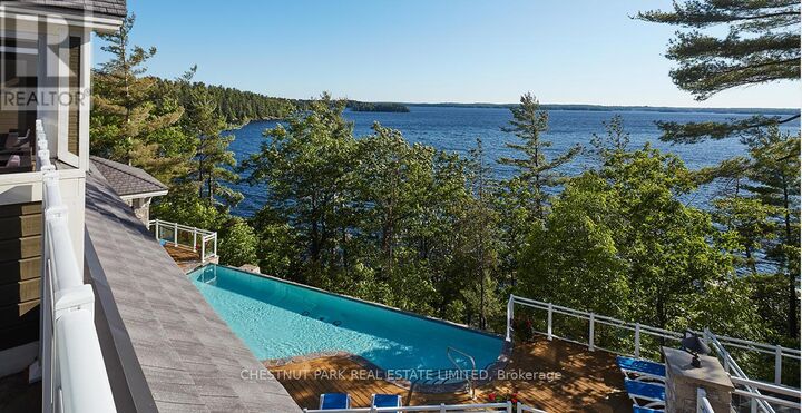 Property Photo:  1869 Muskoka District Road 118 West 4  ON P1L 1W8 