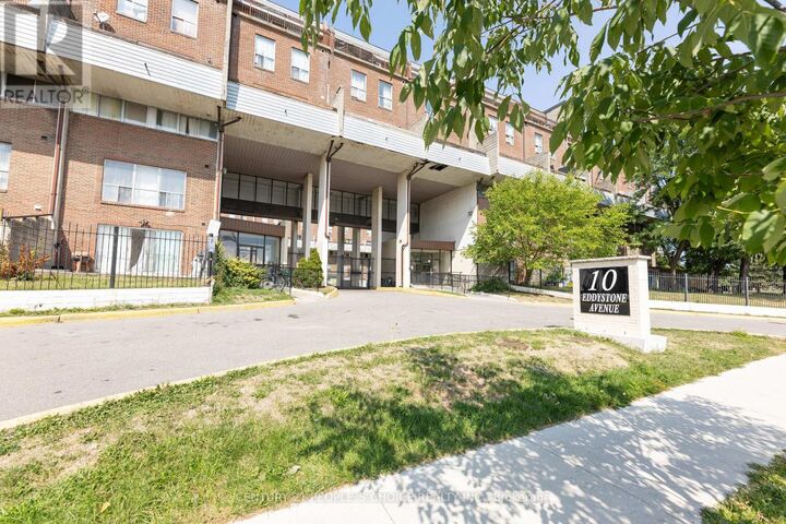Property Photo: 10 Eddystone Avenue 111 ON M3N 2T2