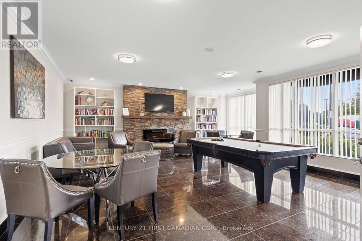 Property Photo:  353 Commissioners Road West 701  ON N6J 0A3 