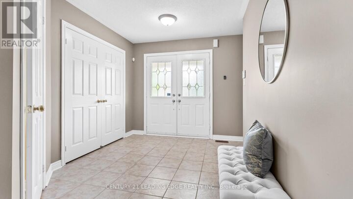 Property Photo:  38 William Grant Road  ON L6E 1W3 