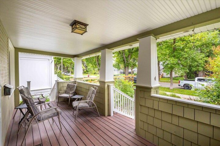 Property Photo:  1017 McMillan Avenue  MB R3M 0T5 