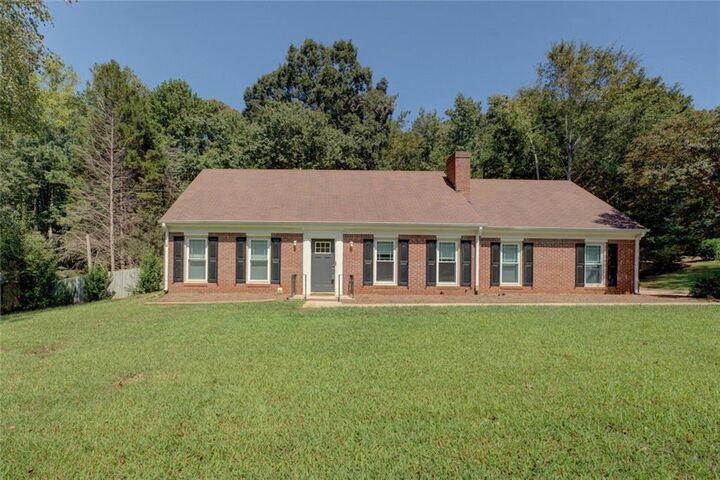 1828 Brandy Woods Drive SE  Conyers GA 30013 photo