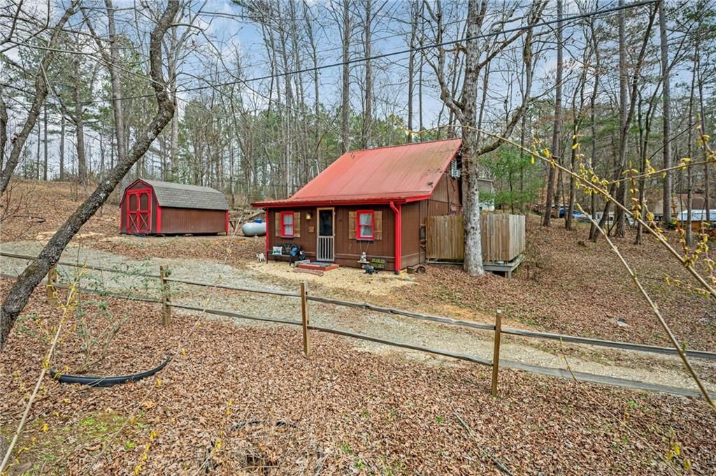 Property Photo: 27 Banjo Way GA 30540