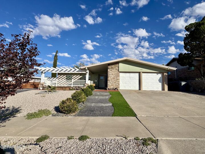 10463 Davwood Lane  El Paso TX 79925 photo