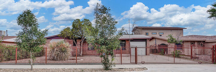 5205 Flower Drive  El Paso TX 79905 photo