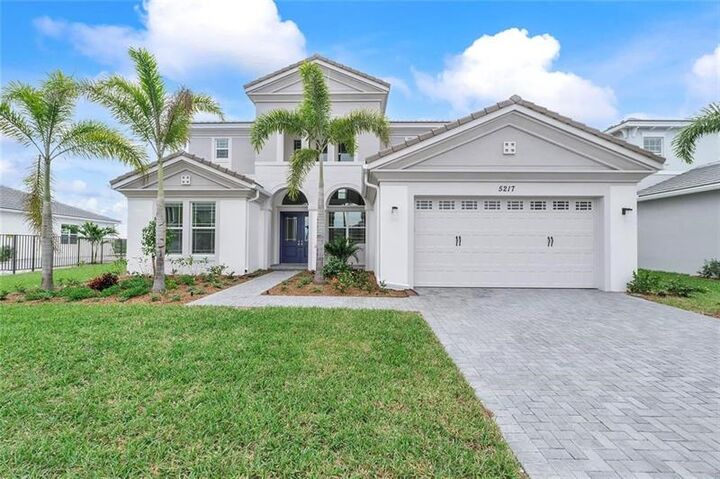 Property Photo: 5217 Liberty Ln FL 33470
