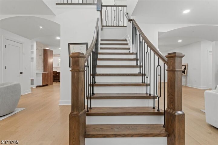 Property Photo:  45 Riverview Ter  NJ 07430 
