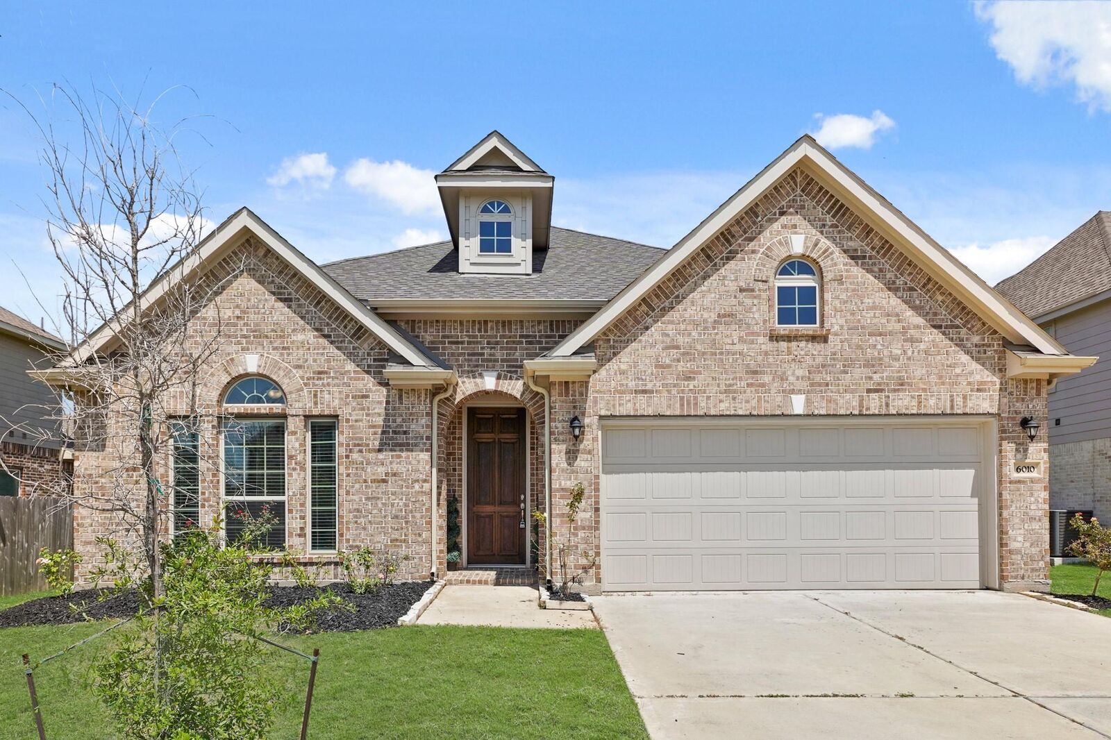 Property Photo:  6010 Kolle Drive  TX 77471 