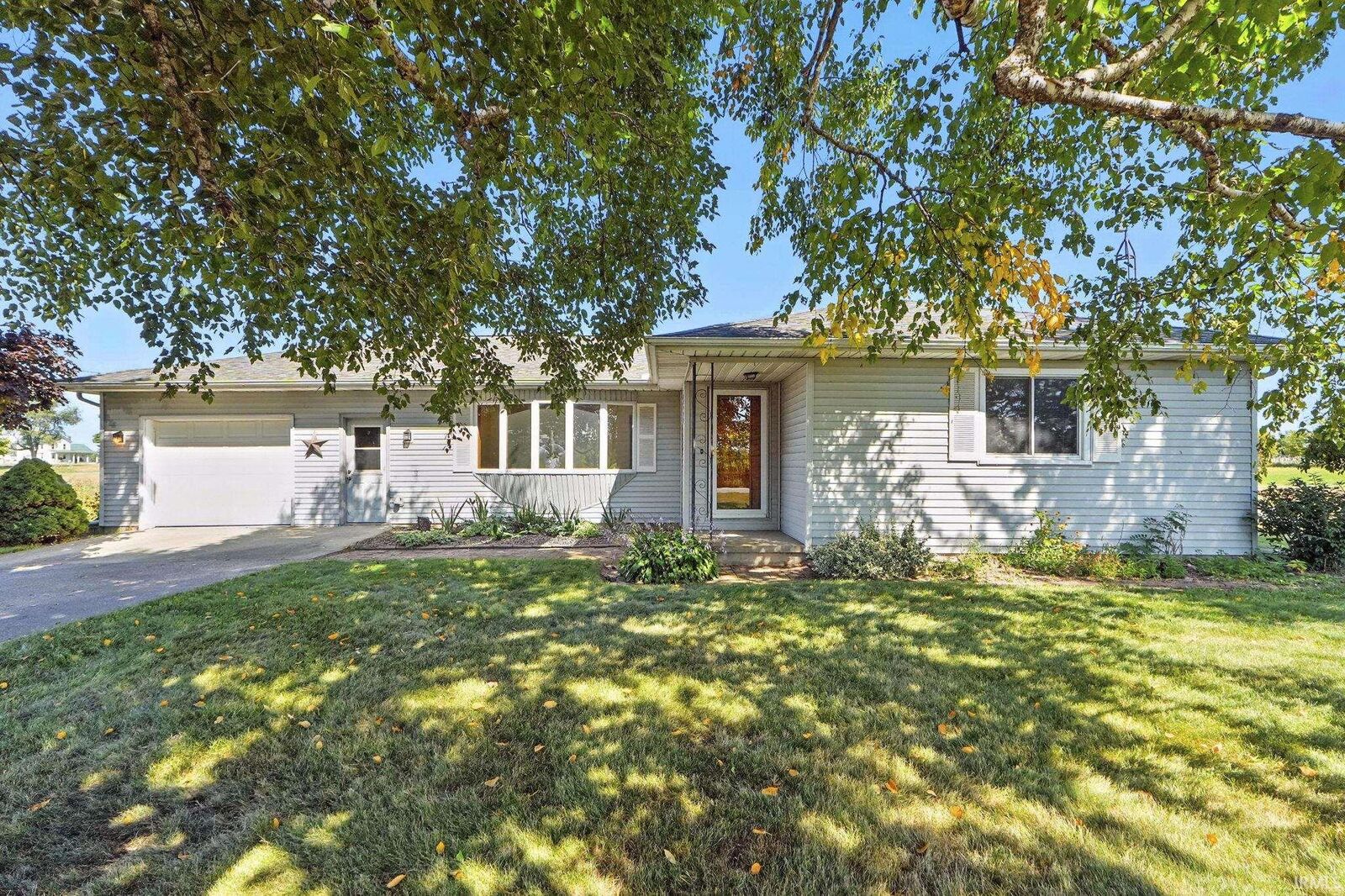 Property Photo:  0075 E 100 S  IN 46761 