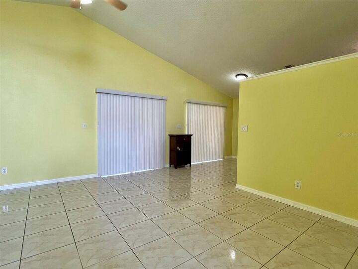 Property Photo:  1773 Tillstream Drive  FL 32818 