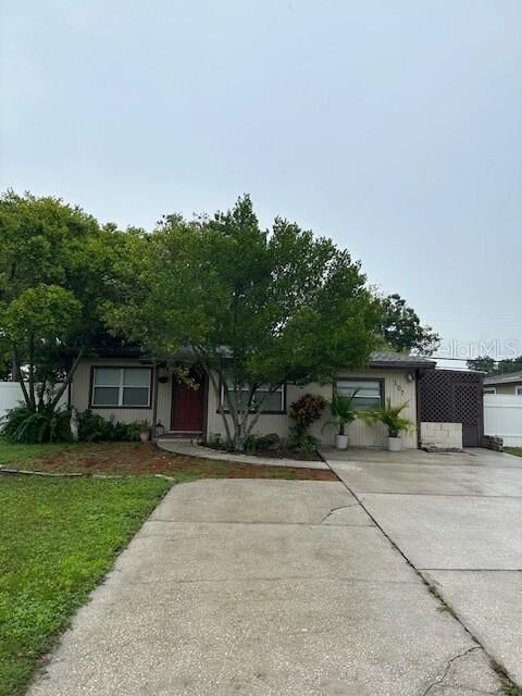 Property Photo:  107 Emerald Lane  FL 33771 