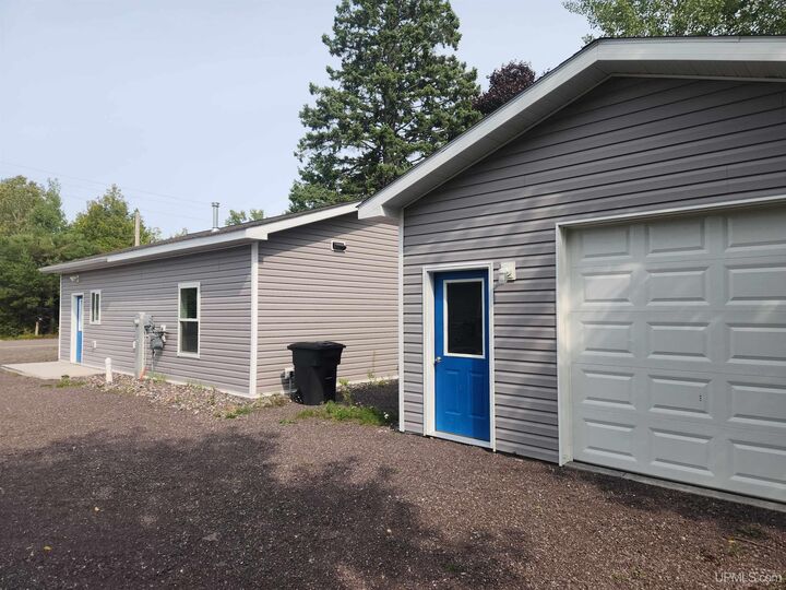 Property Photo: 17255 Atlantic Avenue MI 49905
