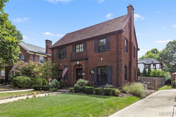 Property Photo: 7564 Stanford Avenue MO 63130