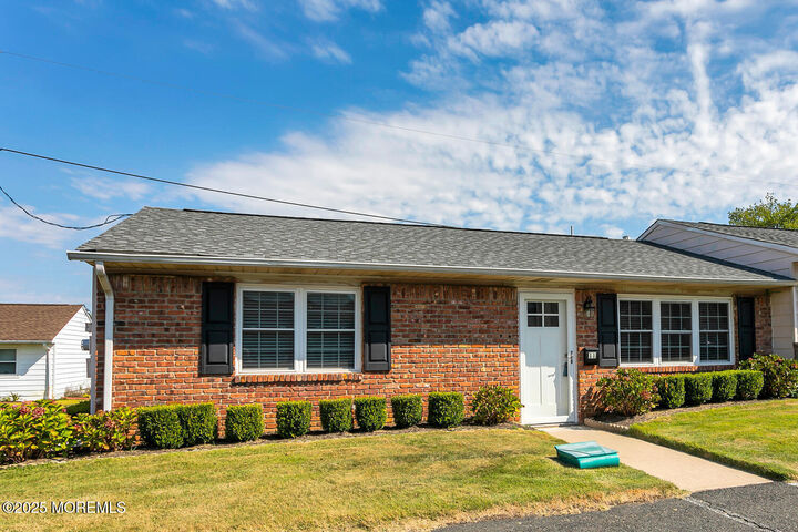 Property Photo:  11 Louisiana Drive  NJ 07747 