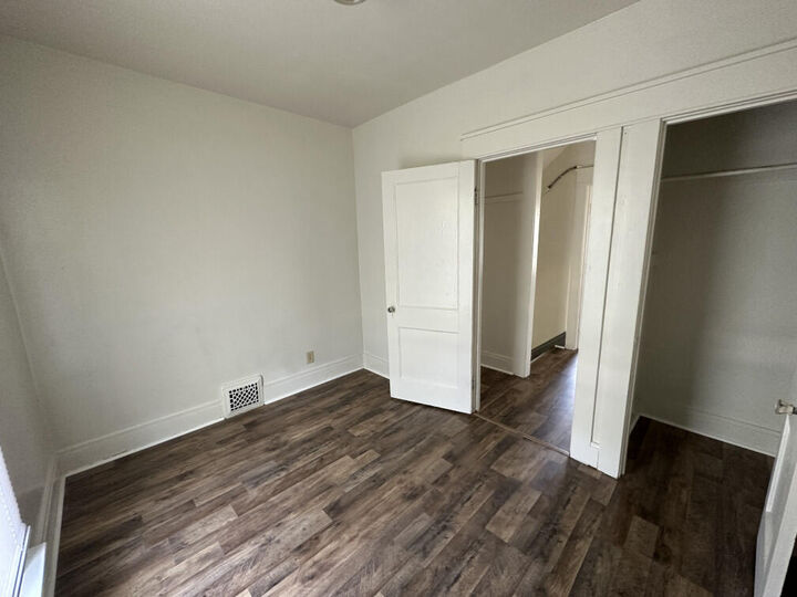 Property Photo:  329-331 W Mason Street  MI 49203 