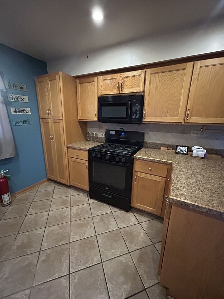 Property Photo: 16639 Dobson Avenue IL 60473