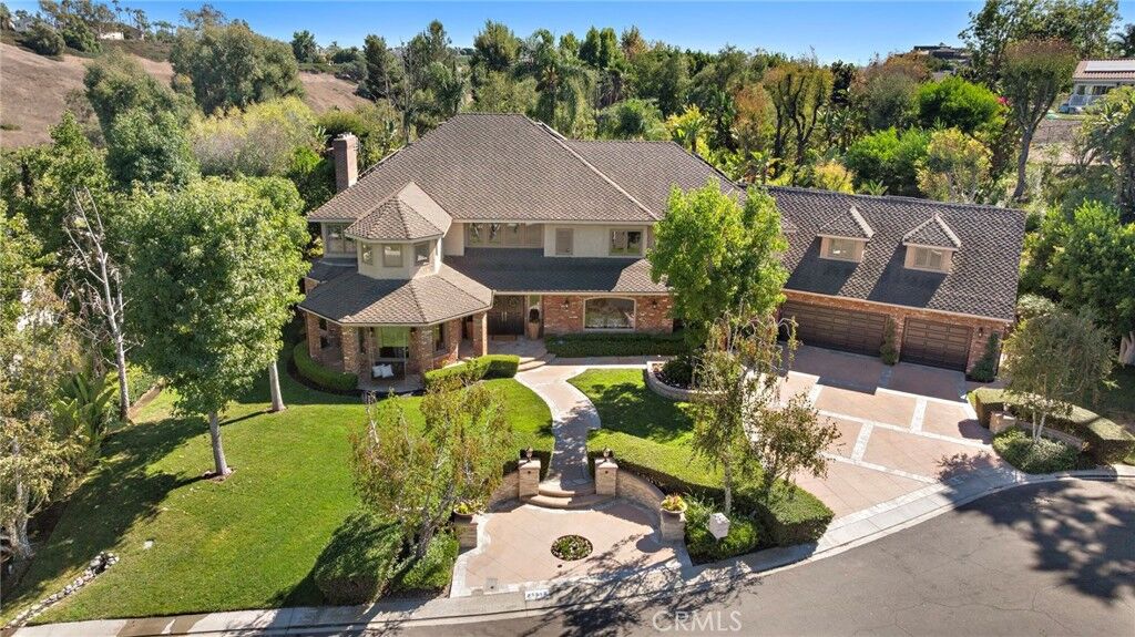 Property Photo:  25512 Saddle Rock Place  CA 92653 