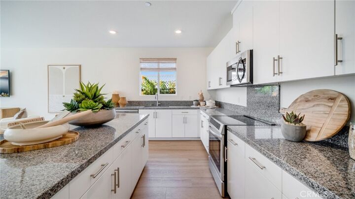 Property Photo:  360 Axe Bay Cove  CA 92570 