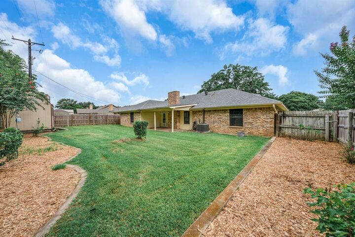 Property Photo:  317 Hollie Circle  TX 75482 