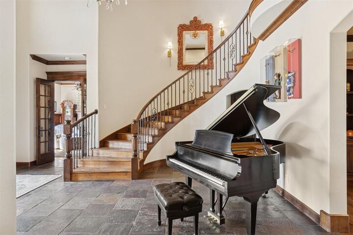 Property Photo: 1301 NW 157th Street OK 73013