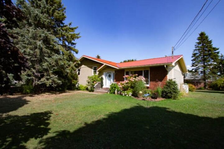 101 Doyle Court  Summerside PE C1N 5H4 photo