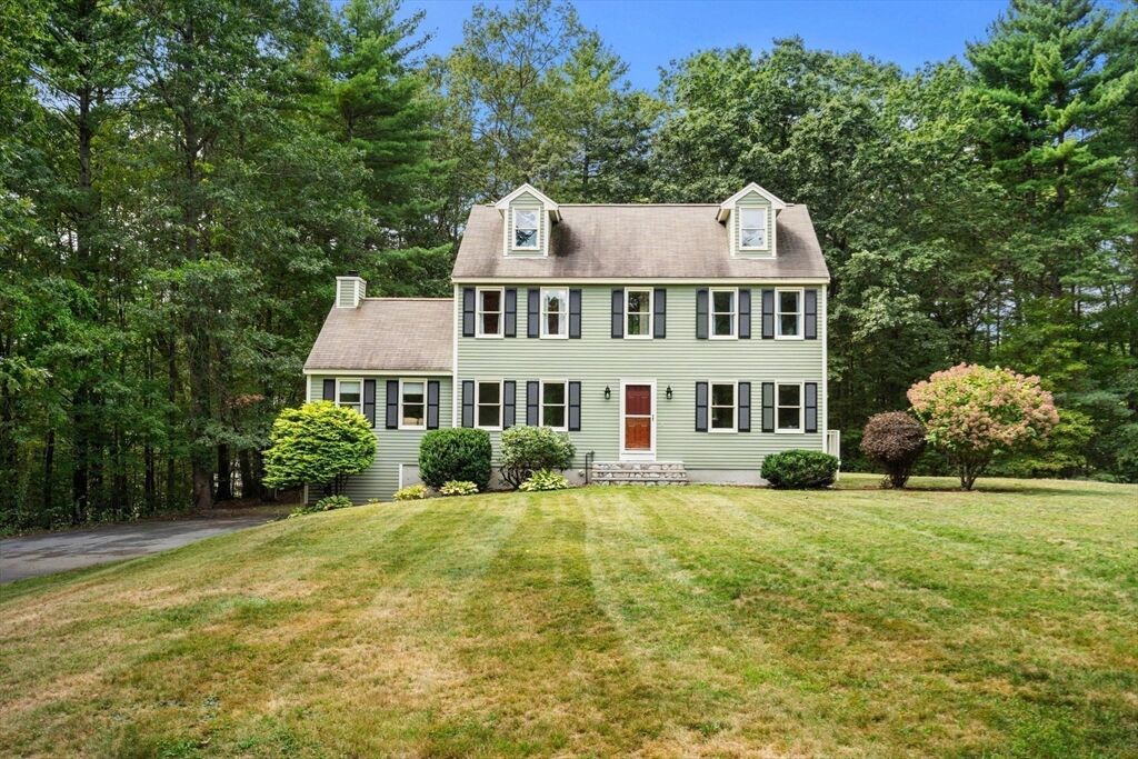 Property Photo:  59 Spencer Cir  MA 01450 
