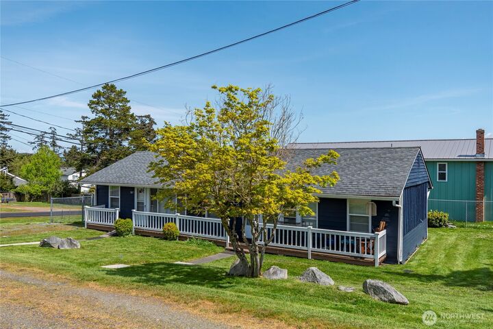 Property Photo:  505 NE Kinney Street  WA 98239 