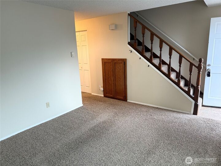 Property Photo:  1017  Ttereve Drive 1  WA 98203 