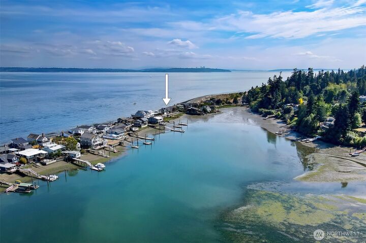Property Photo:  15638  Point Monroe Drive NE  WA 98110 