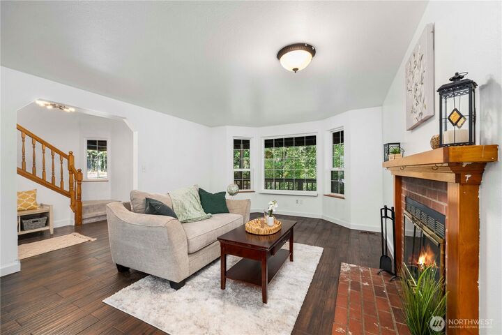 Property Photo: 21406 92nd Avenue E WA 98338