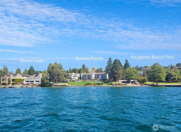 Property Photo:  10110 NE 60th Street 107  WA 98033 