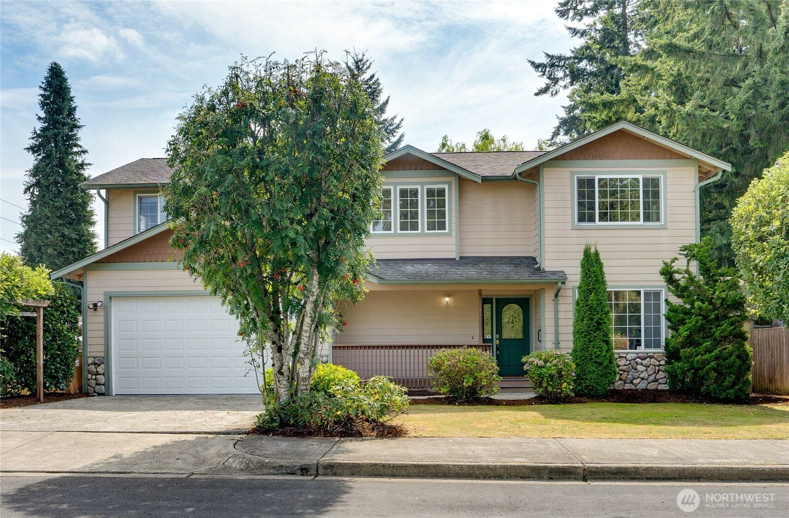 Property Photo: 868 S Mullen Street WA 98405