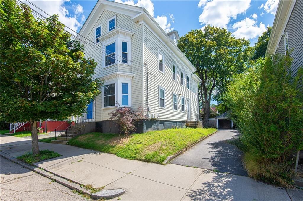 Property Photo: 181 Pleasant Street 3 RI 02906