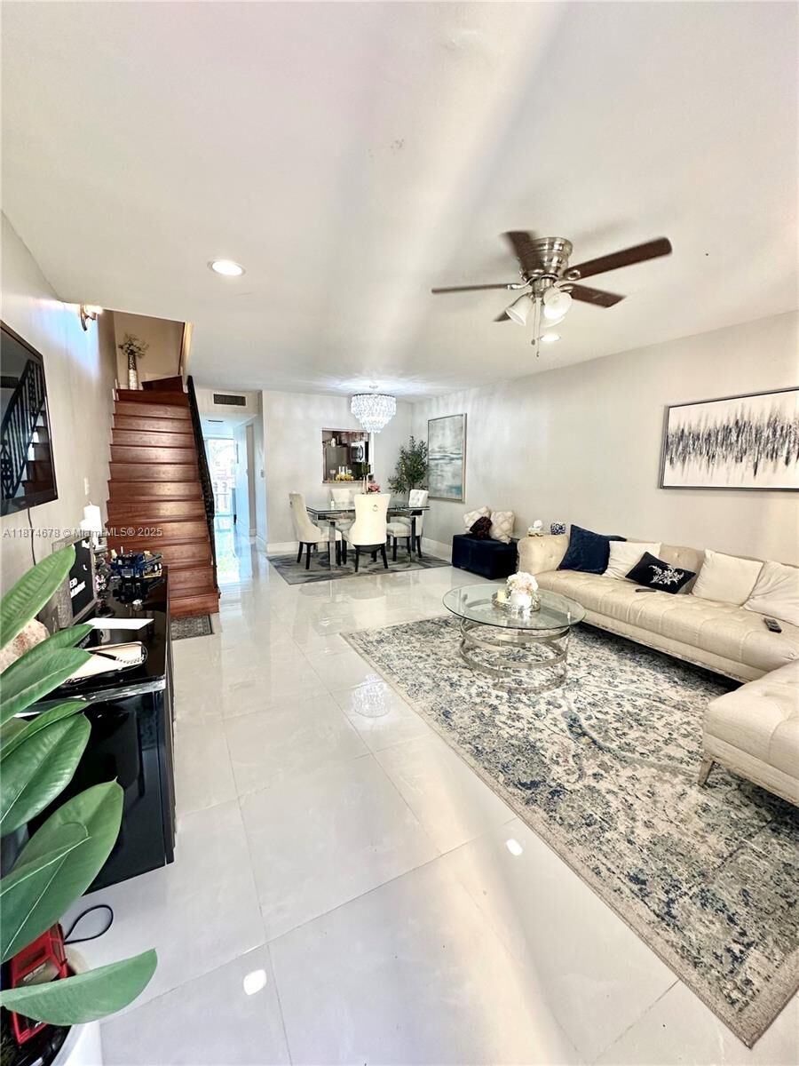 Property Photo:  2831 Pierce St 205  FL 33020 