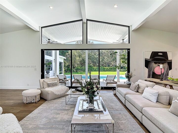 6000 Montgomery Drive  Pinecrest FL 33156 photo