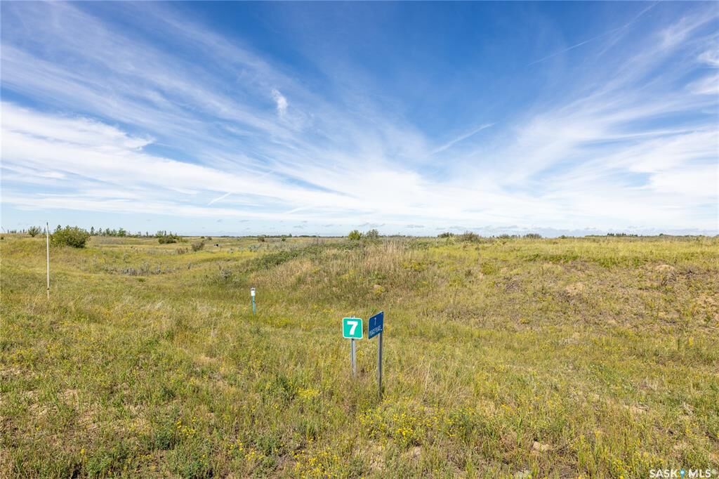 Property Photo:  7 Peace Place  SK S7K 4E2 