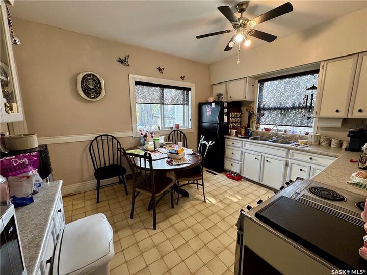 Property Photo: 119 22nd Street E SK S6V 1N2