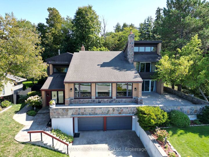 Property Photo:  147 Goderich Street  ON N2Z 2K9 