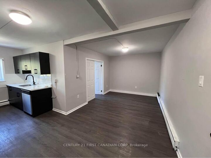 Property Photo: 871 Adelaide Street N 306 ON N5Y 2M2
