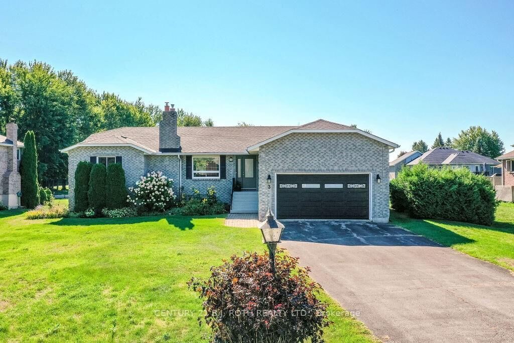 Property Photo:  3 Maple Gate  ON L0K 1B0 