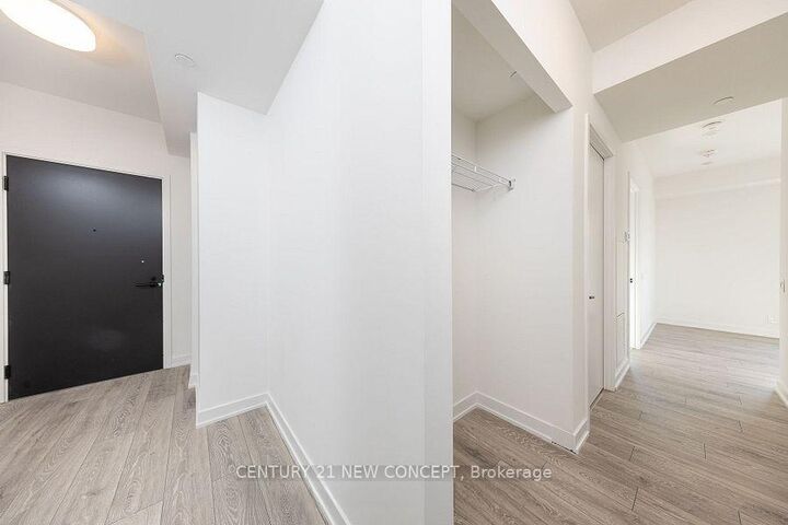 Property Photo: 108 Peter Street 2610 ON M5V 0W2